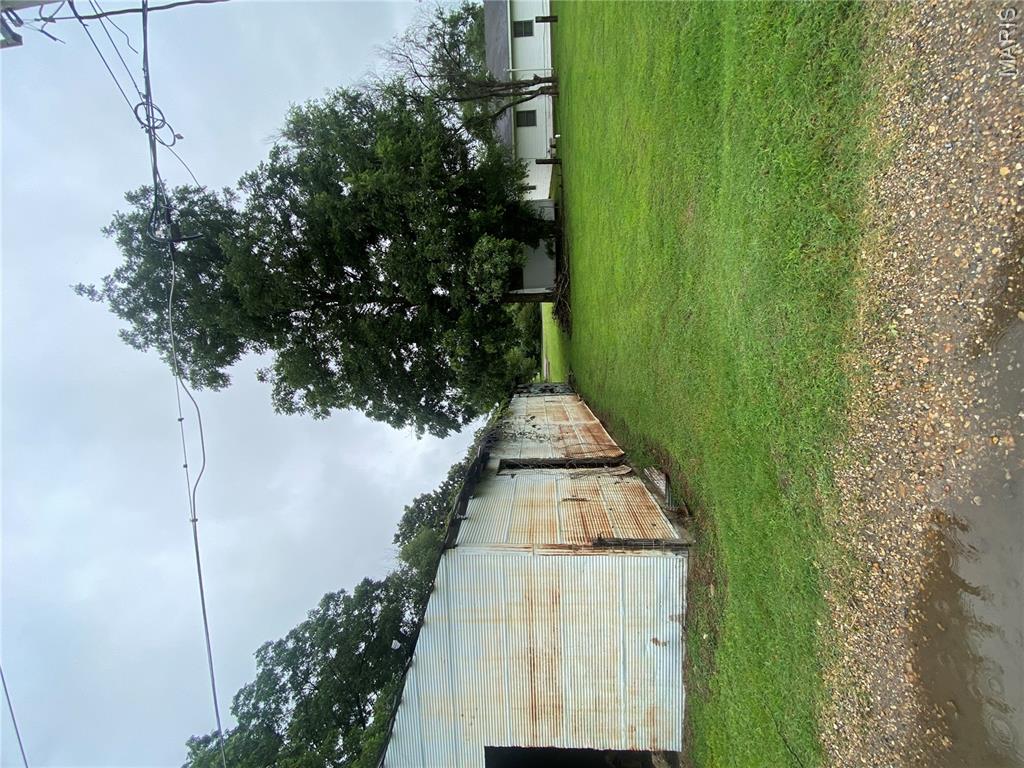 1 E Howard Property Photo 12