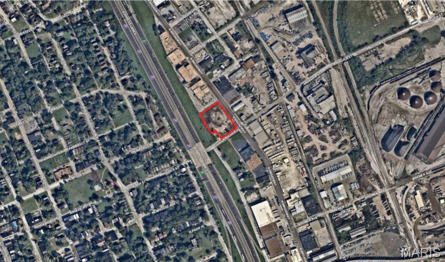 4101 N Broadway