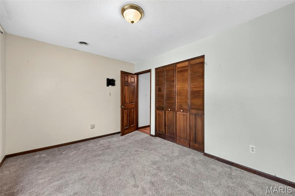 105 Willow Drive Property Photo 27