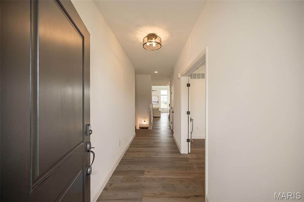 325 Gailin Drive Property Photo 3