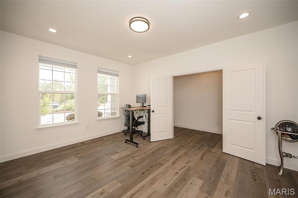 325 Gailin Drive Property Photo 6