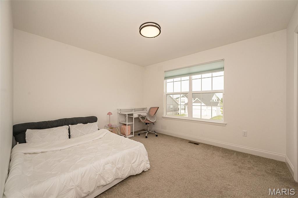 325 Gailin Drive Property Photo 34