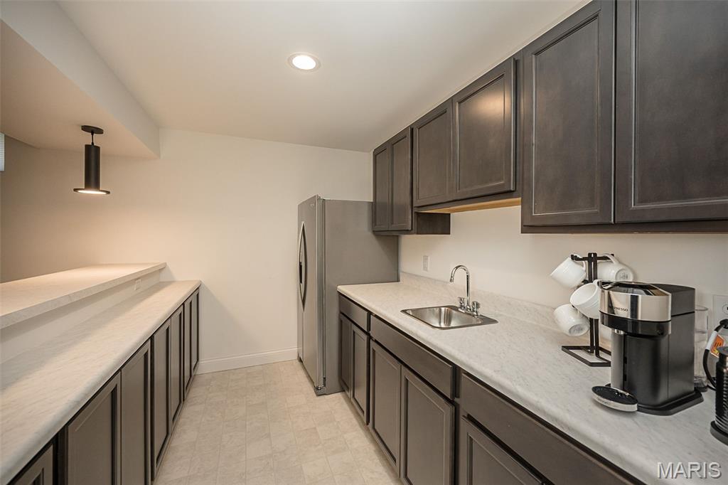 325 Gailin Drive Property Photo 43