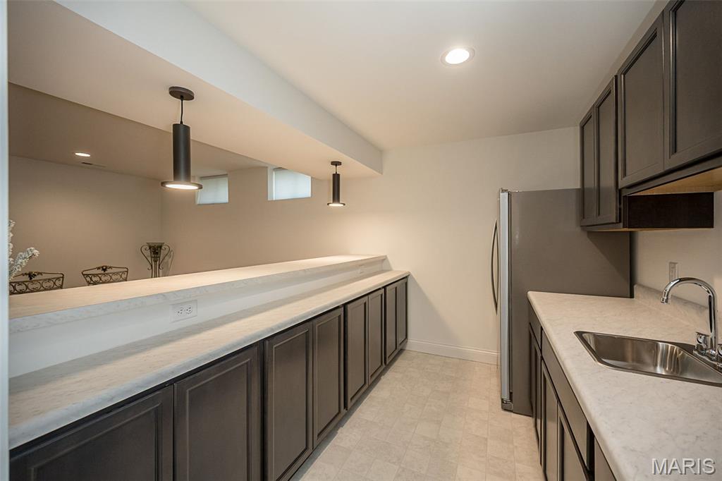 325 Gailin Drive Property Photo 44