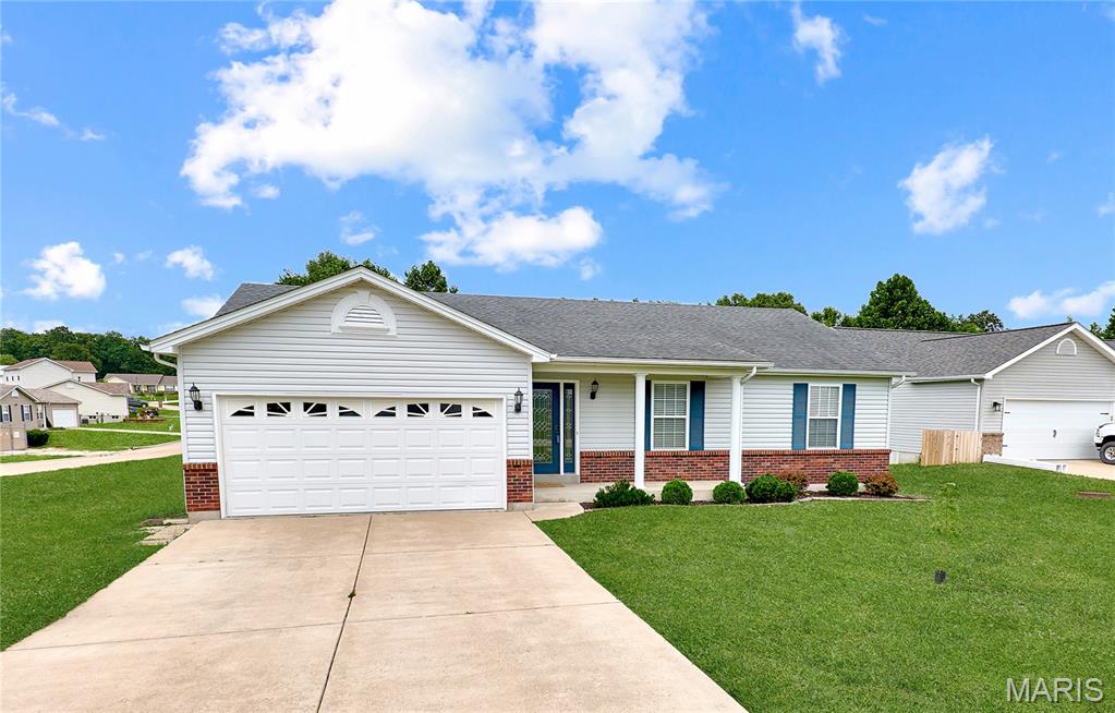 139 Cuivre River Drive Property Photo 1