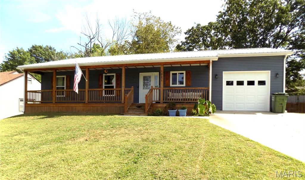 1021 Morrell Avenue Property Photo 2