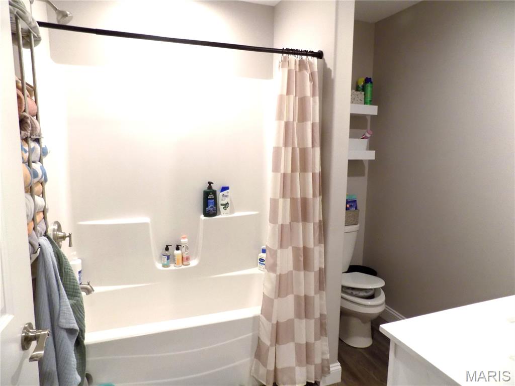 1021 Morrell Avenue Property Photo 32