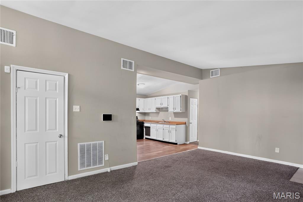 8313 Pepperidge Drive Property Photo 4