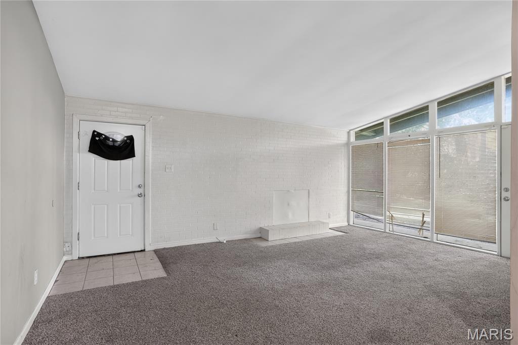 8313 Pepperidge Drive Property Photo 5