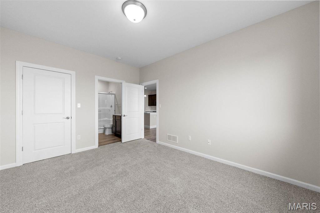883 Walter Way Property Photo 15