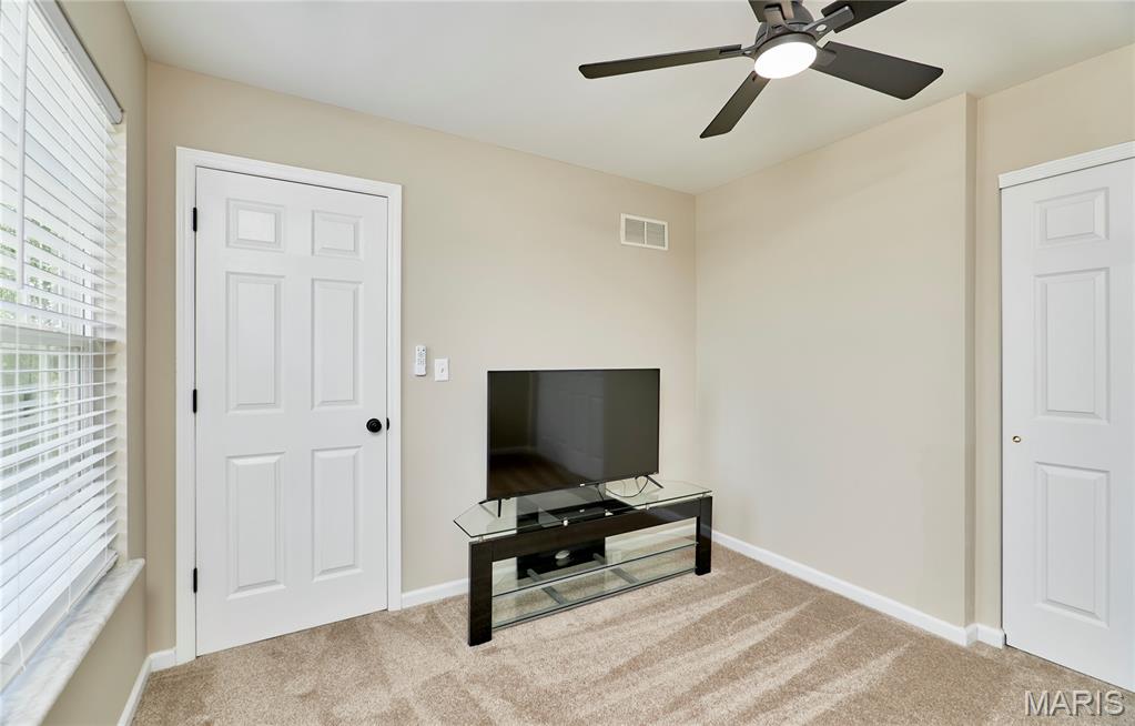 15 Lord Edward Court Property Photo 49