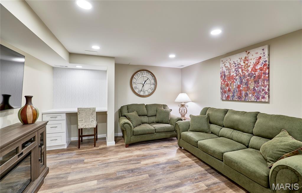 15 Lord Edward Court Property Photo 55