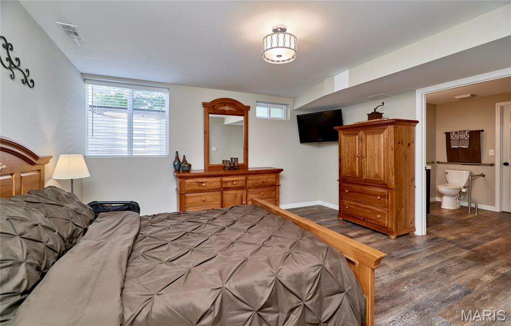 15 Lord Edward Court Property Photo 59