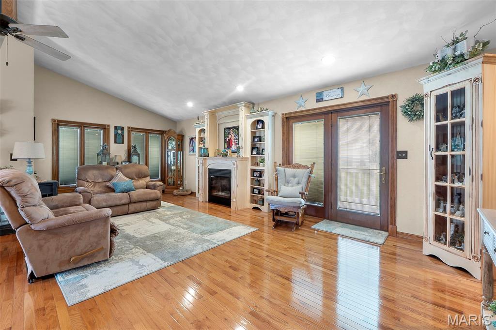 7633 Highway F Property Photo 18