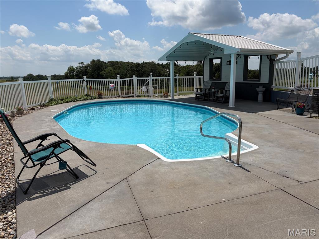 7633 Highway F Property Photo 50