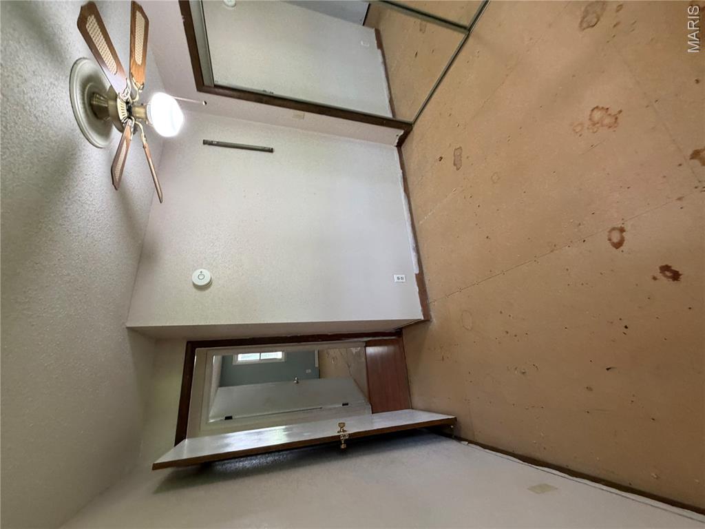 2033 Anthony Drive Property Photo 5