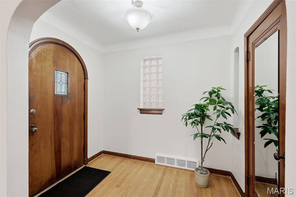 6528 Pernod Avenue Property Photo 5