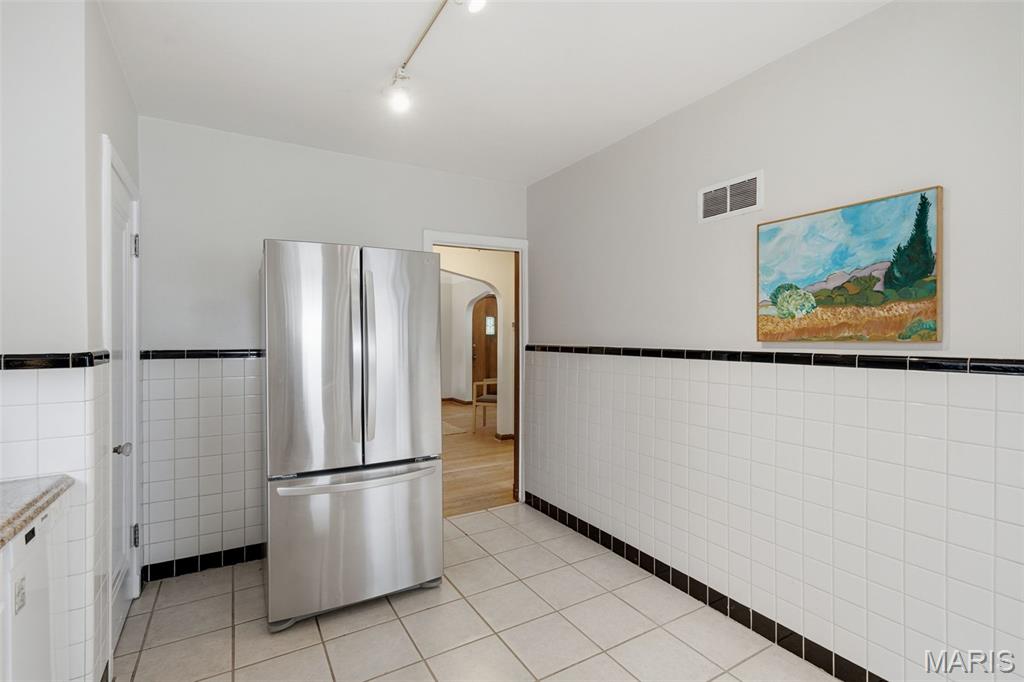 6528 Pernod Avenue Property Photo 22