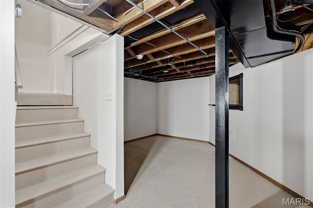 6528 Pernod Avenue Property Photo 29