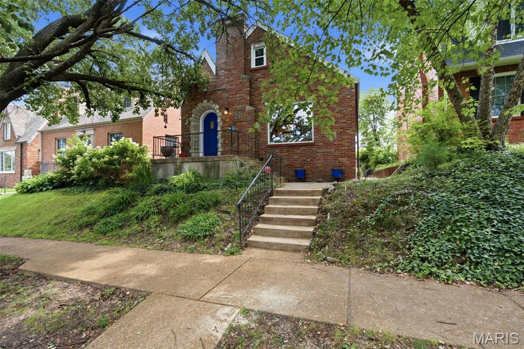 6528 Pernod Avenue Property Photo 41