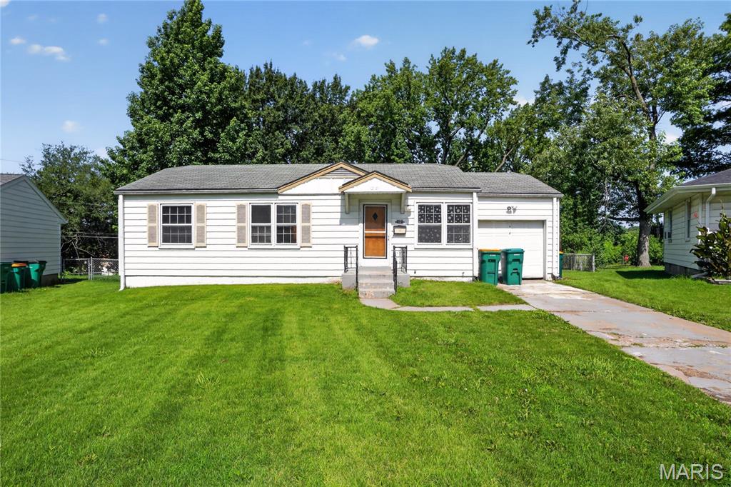 10151 Dwight Drive Property Photo 1