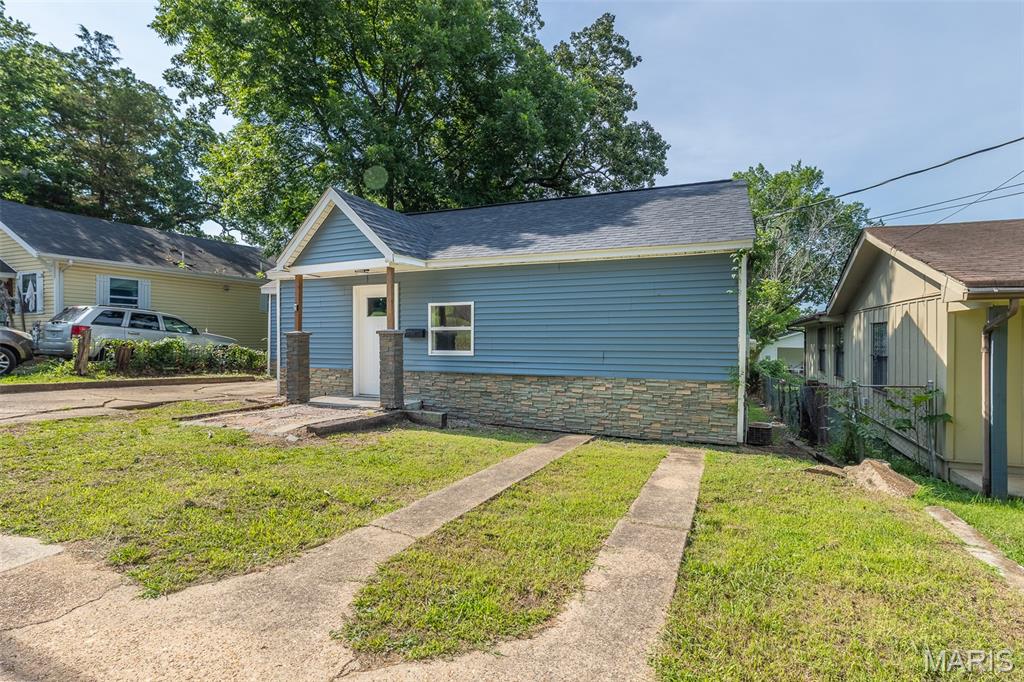 948 W Harper Street Property Photo 3