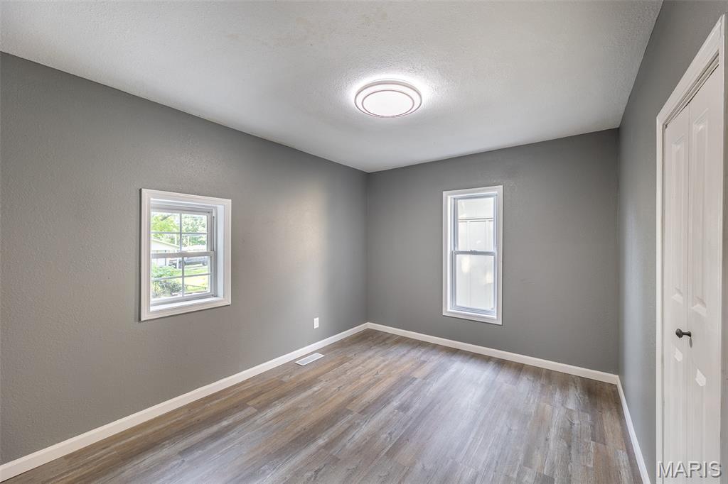 948 W Harper Street Property Photo 12