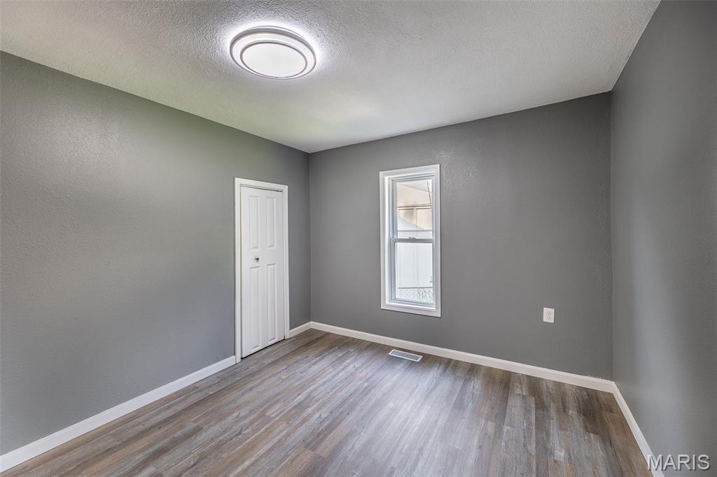 948 W Harper Street Property Photo 15