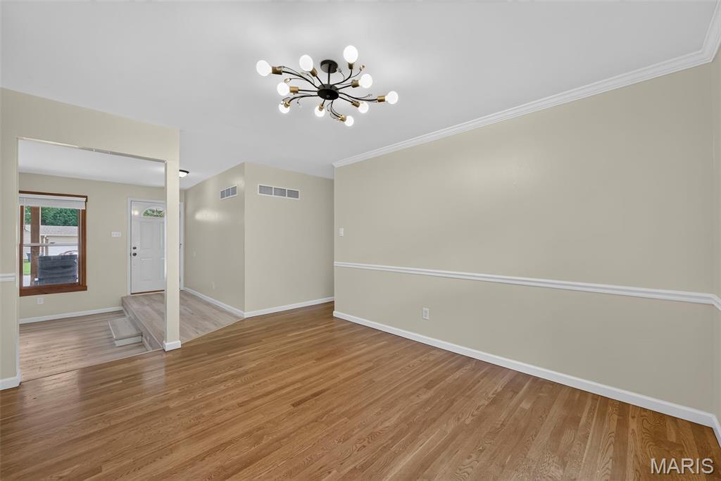 208 Meadowlark Lane Property Photo 9