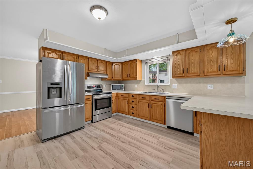 208 Meadowlark Lane Property Photo 11