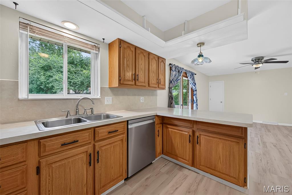 208 Meadowlark Lane Property Photo 12