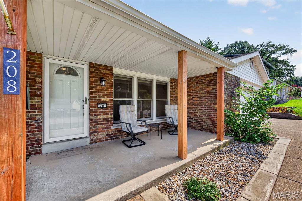 208 Meadowlark Lane Property Photo 29