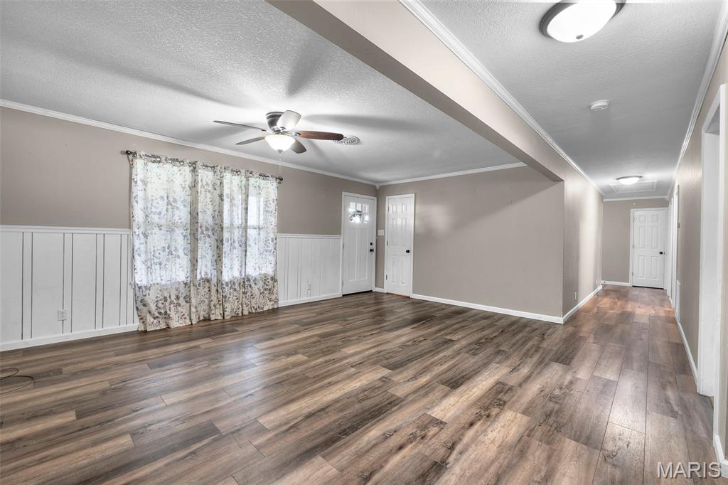 416 S Cooter Road Property Photo 6