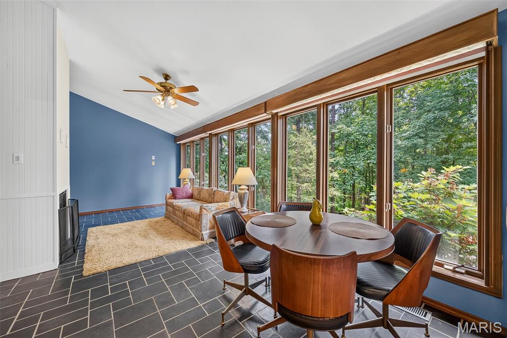 8 Rockwood Forest View Property Photo 10