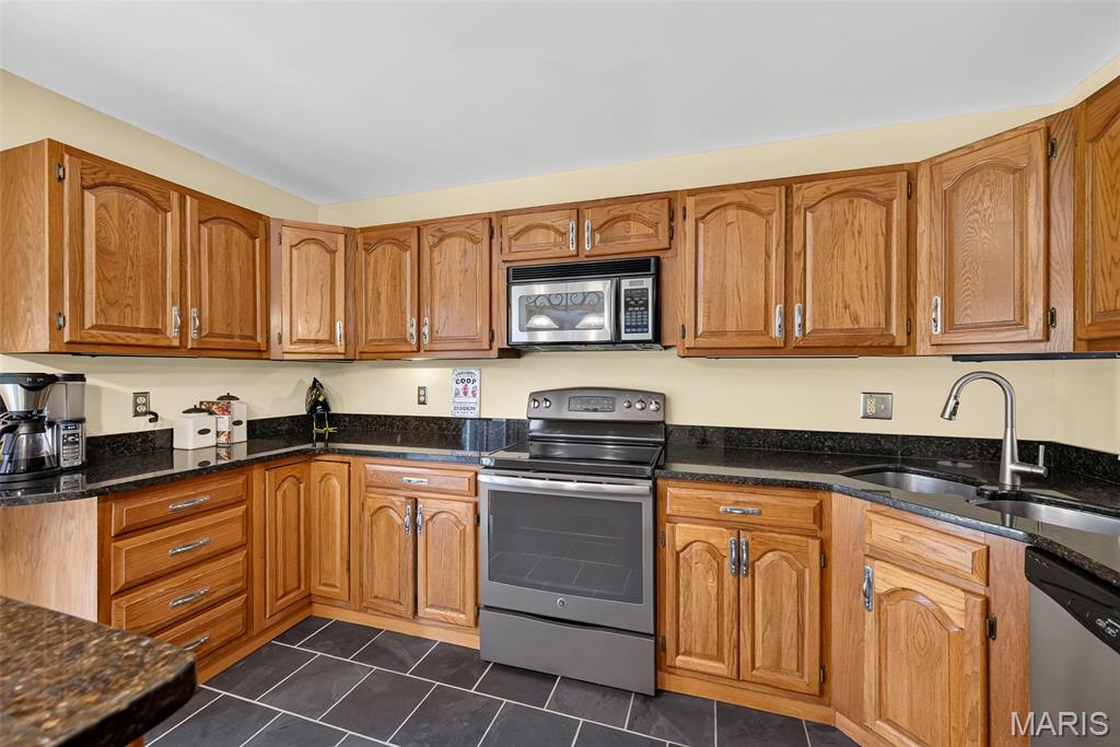 8 Rockwood Forest View Property Photo 27