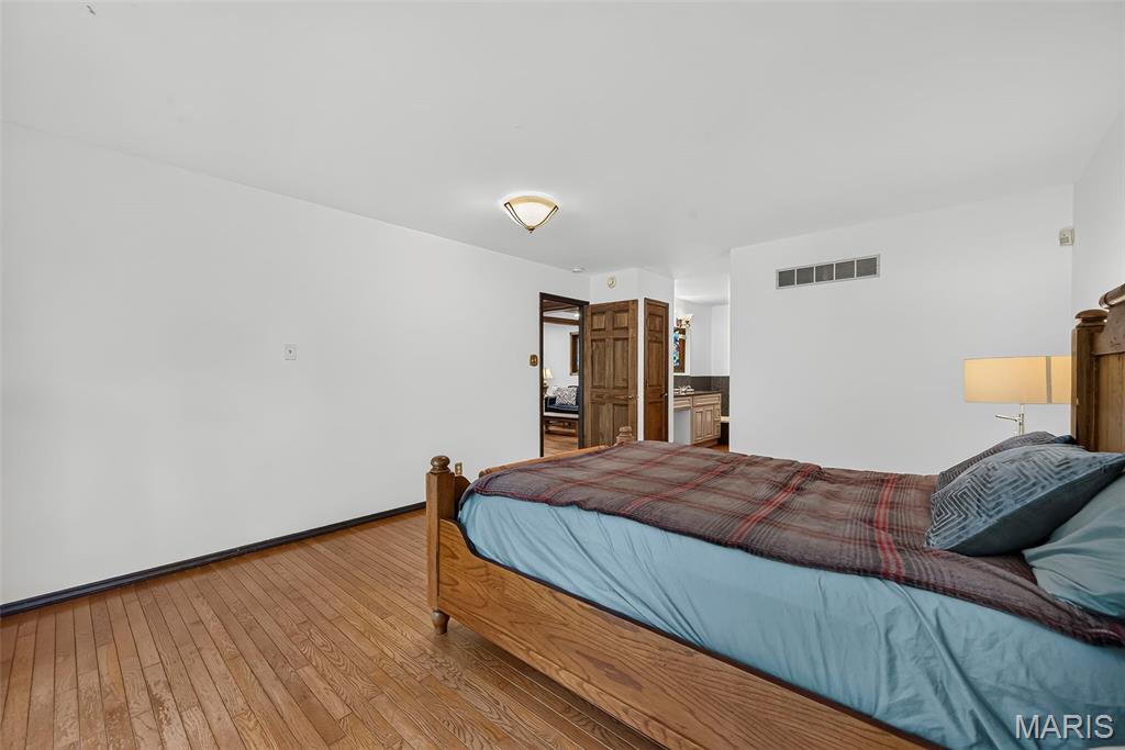8 Rockwood Forest View Property Photo 31