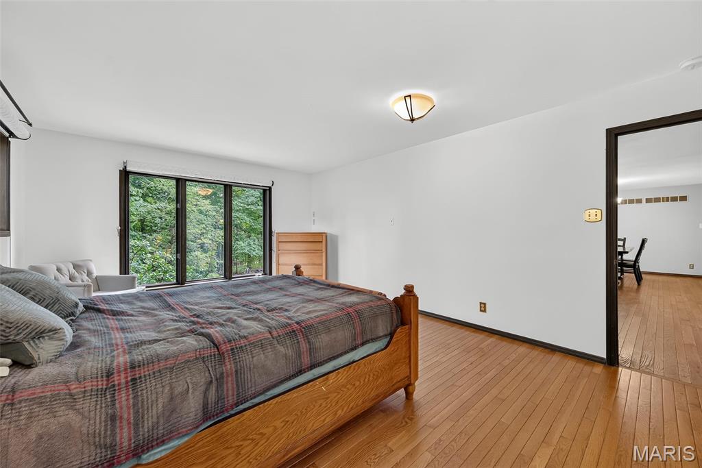 8 Rockwood Forest View Property Photo 32