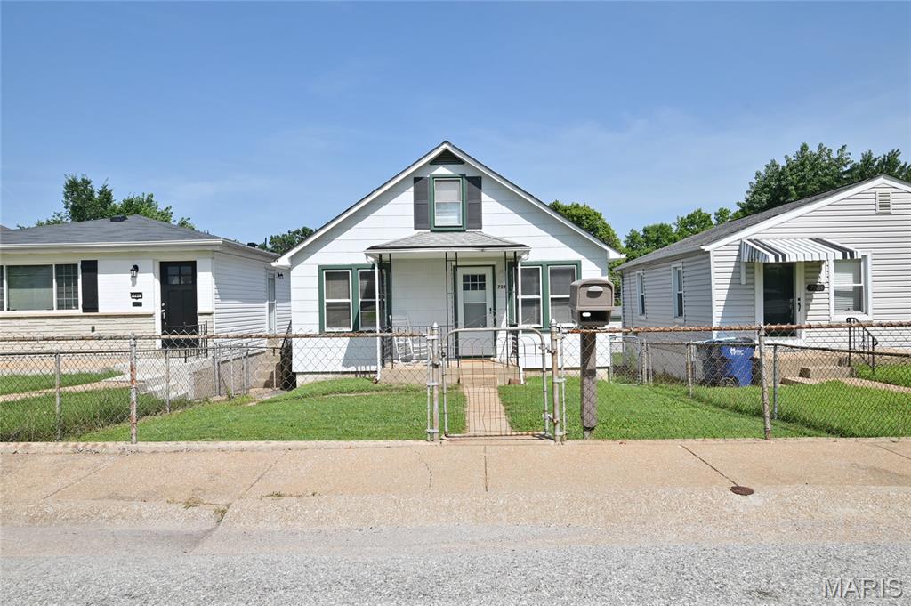 759 Ruprecht Avenue Property Photo 1