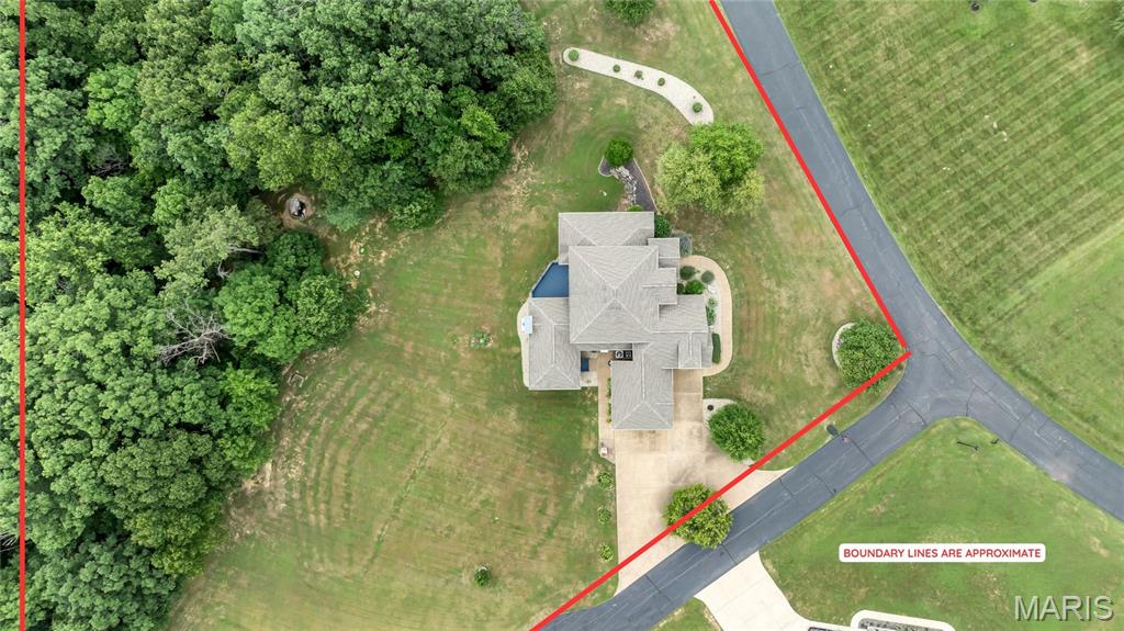 1 Cedar Lake Court Property Photo 4