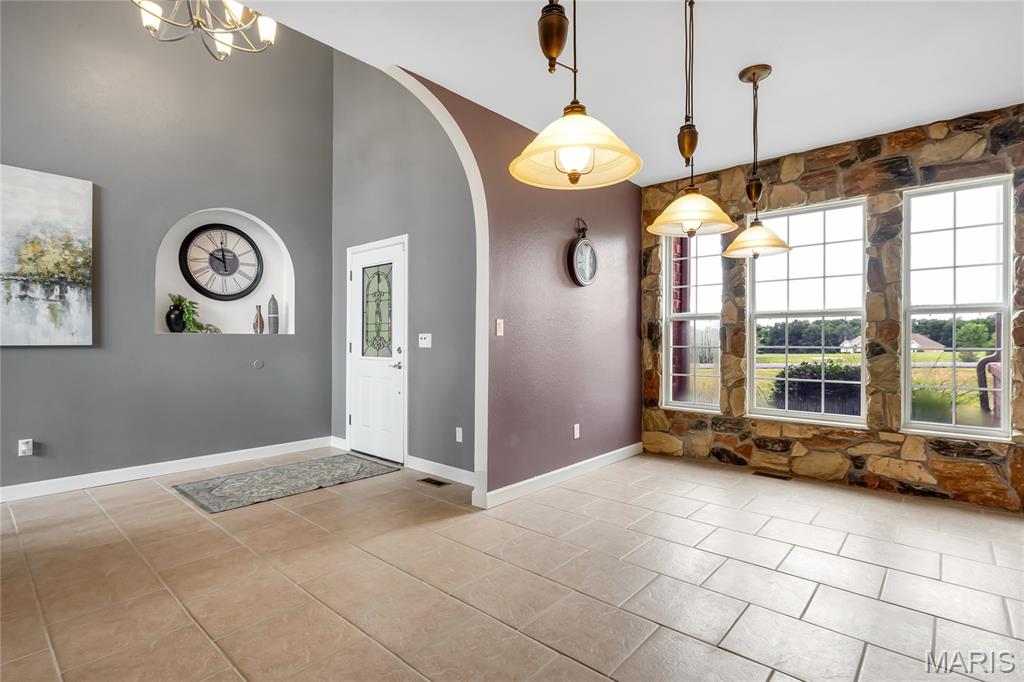 1 Cedar Lake Court Property Photo 6