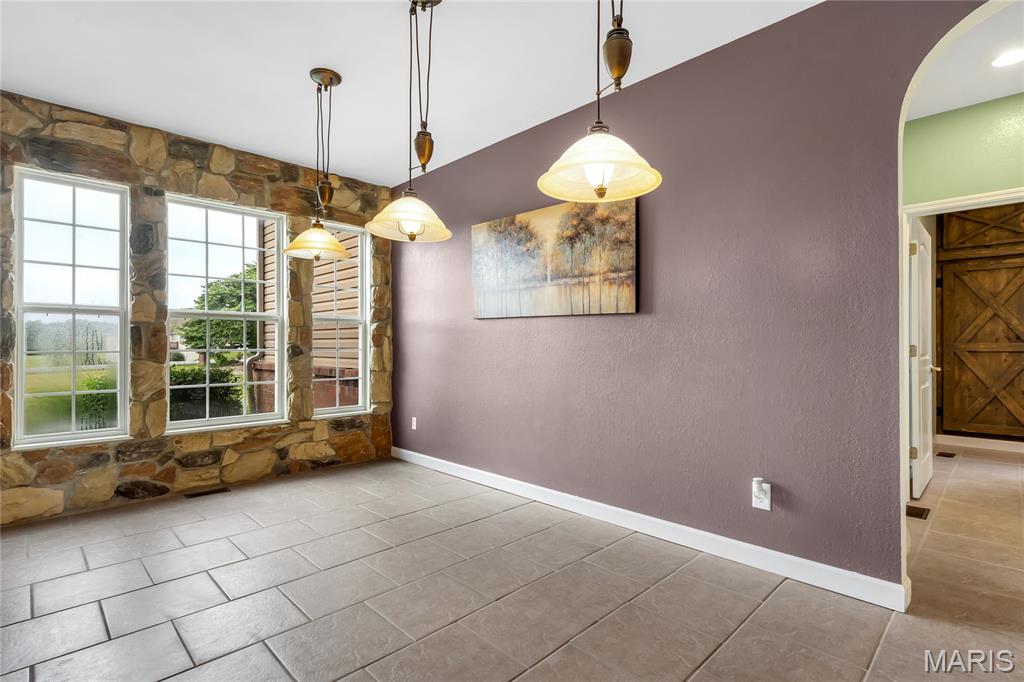 1 Cedar Lake Court Property Photo 8
