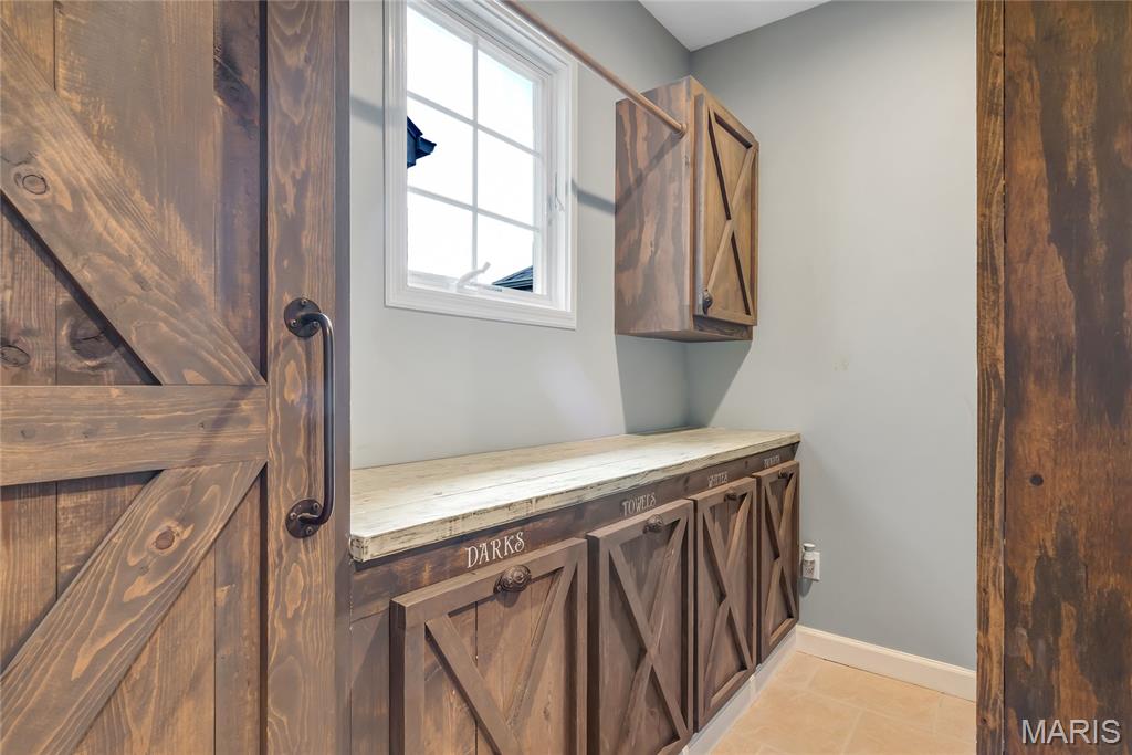 1 Cedar Lake Court Property Photo 10
