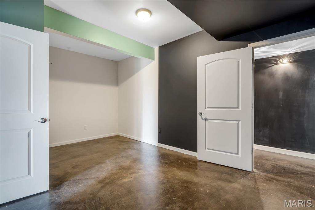1 Cedar Lake Court Property Photo 57
