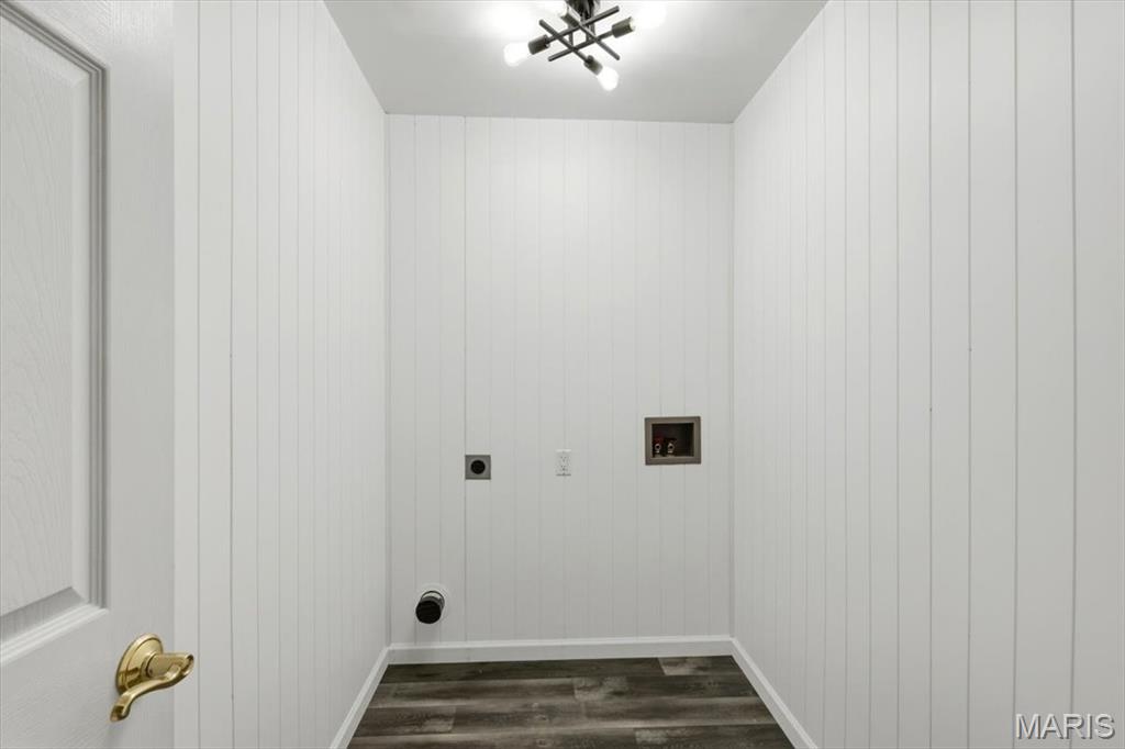2631 S Mangan Road Property Photo 42