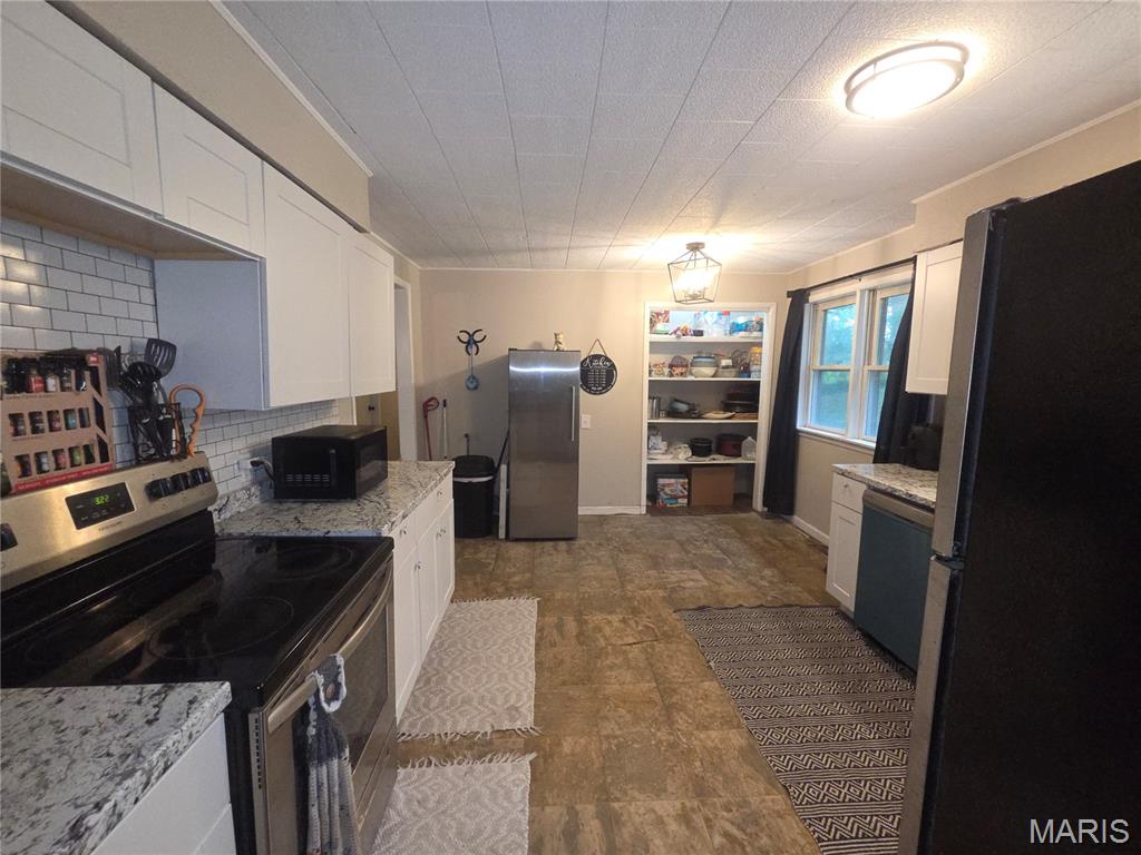 26040738 Property Photo 7