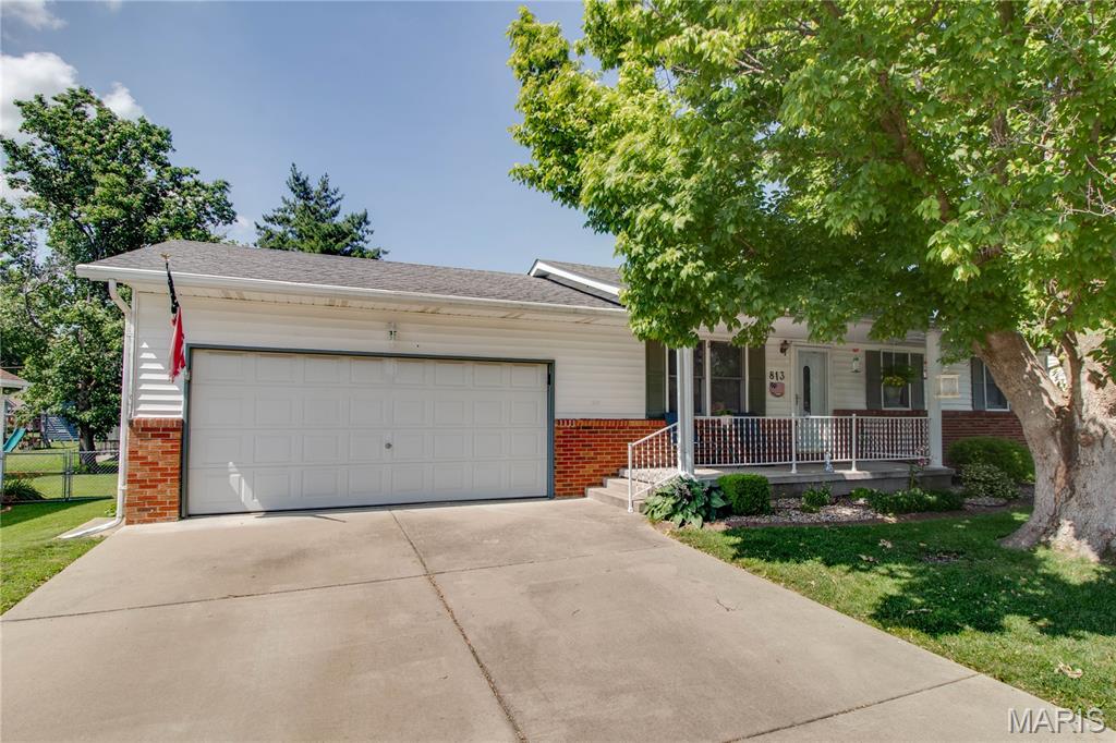 26040793 Property Photo 1