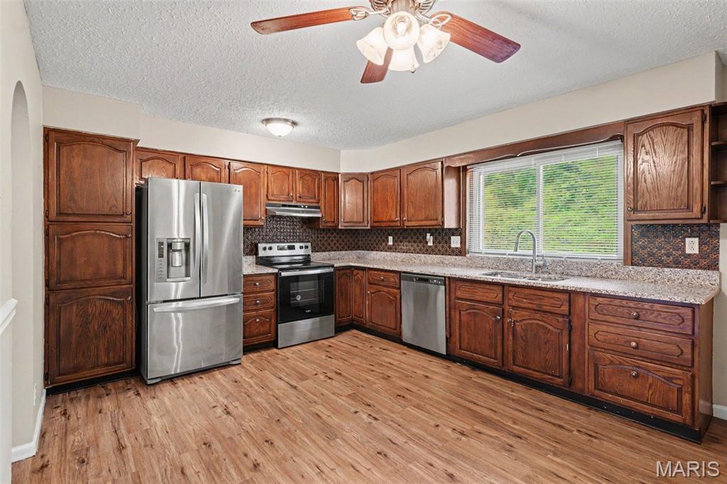 2523 Auburnhill Court Property Photo 3