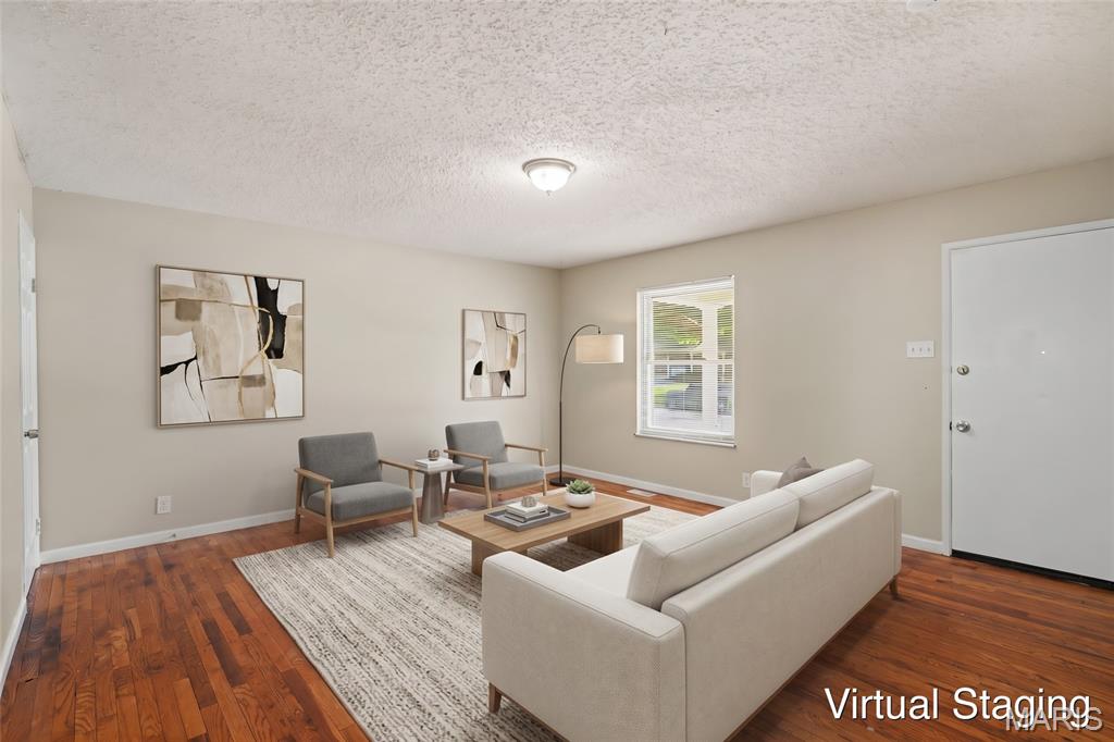 2523 Auburnhill Court Property Photo 6