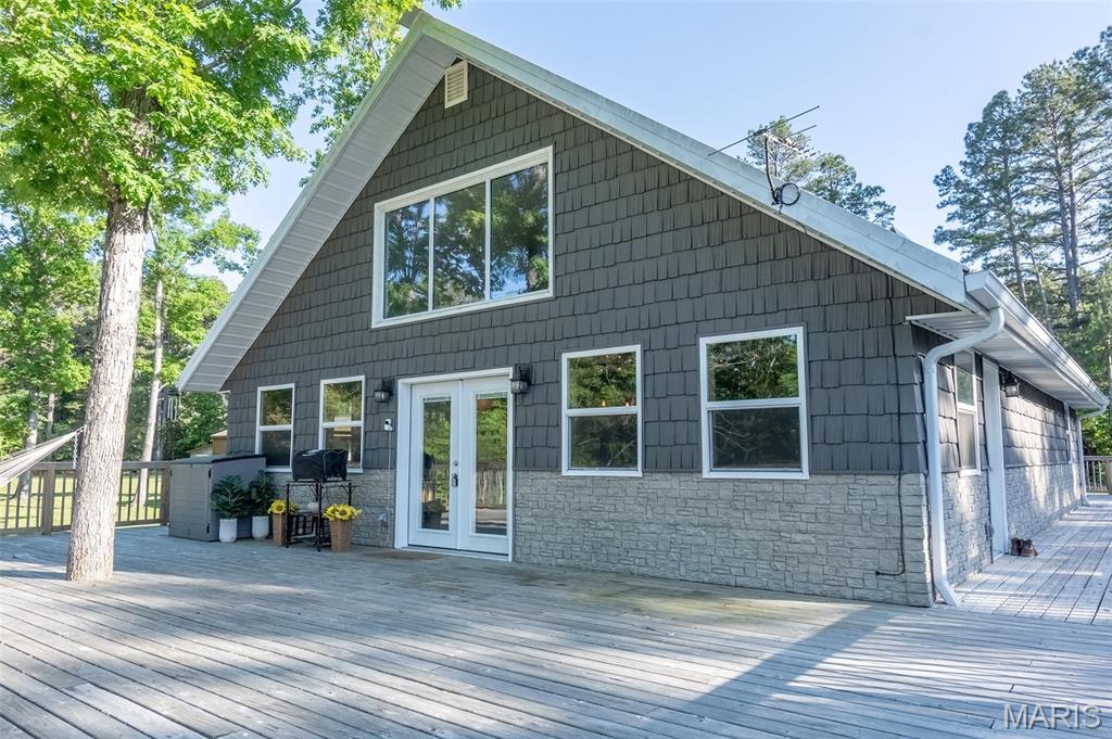 16051 Forrest Drive Property Photo 3