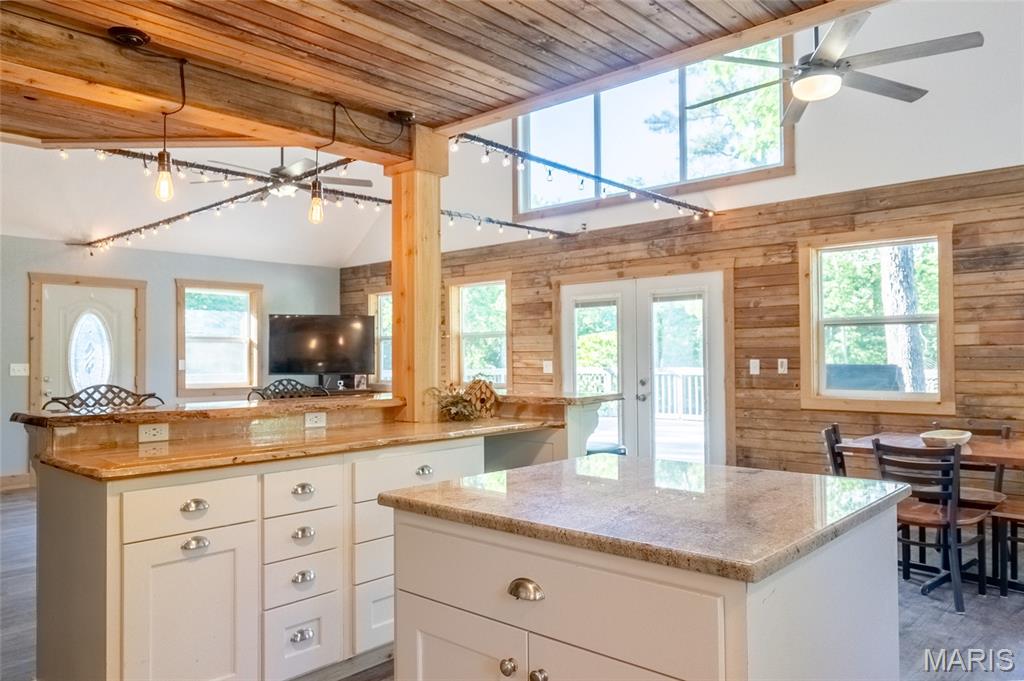 16051 Forrest Drive Property Photo 16